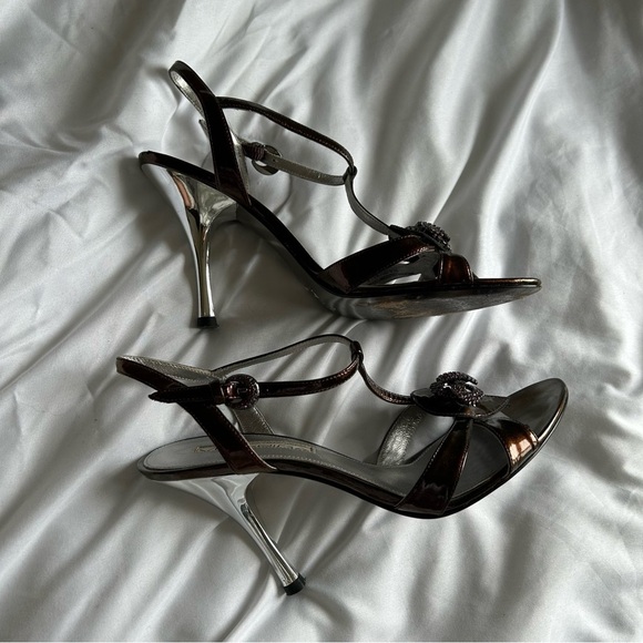 VIA SPIGA Women’s Paten Leather High Heel 6.5 T-Strap Rhinestone Brown Party - Picture 4 of 10